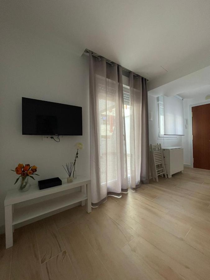 Apartamentos La Hormiga Deluxe Adra Eksteriør bilde