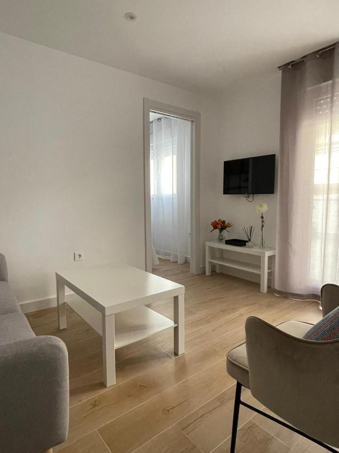 Apartamentos La Hormiga Deluxe Adra Eksteriør bilde